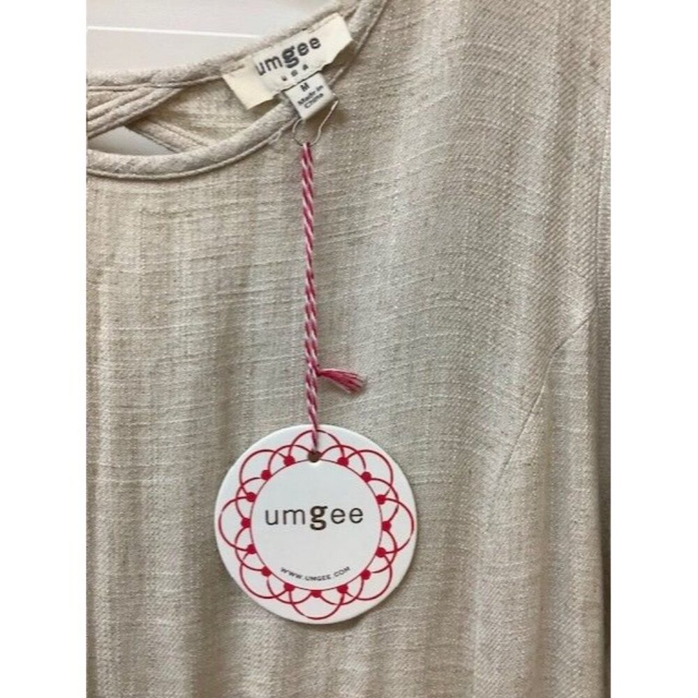 Umgee Womens Beige Textured Tunic Dress With‎ Fringe Hem & Cutout Back Detail - Picture 4 of 4